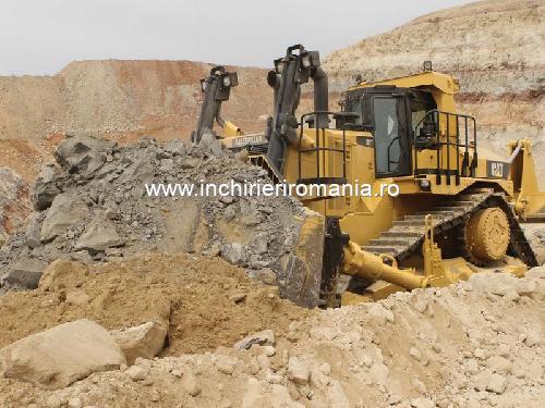 Inchiriez buldozer  