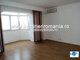 GLX230607 APARTAMENT 3 CAMERE PANDURI STRADAL,