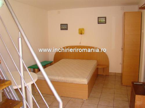 Apartament 2 camere stil duplex de vacanta